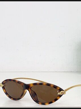 Bottega Veneta Tortoise Cat-Eye Gold Knot Sunnies